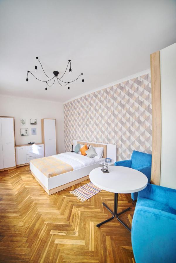 לבוב Comfort Apartments In Center מראה חיצוני תמונה