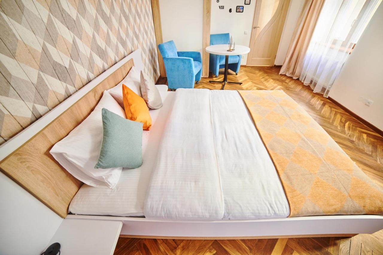 לבוב Comfort Apartments In Center מראה חיצוני תמונה
